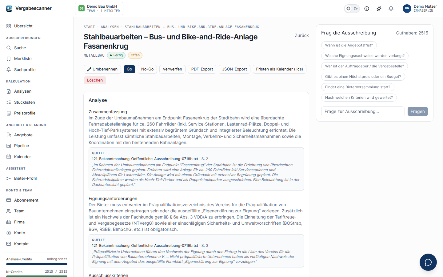 Vergabescanner Analyseansicht: Zusammenfassung und Eignungsanforderungen, jede Aussage mit wörtlichem Quellenzitat aus dem Originaldokument, daneben der Frag-die-Ausschreibung-Chat